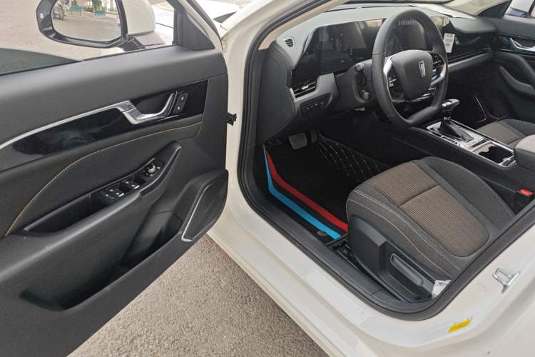 Used Bestune B70 2022 Third Generation 1.5T Automatic Enjoyment Version
