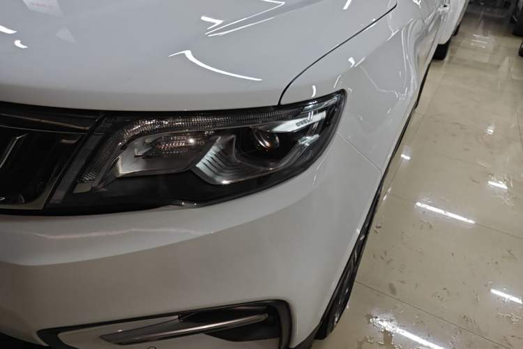 Used Geely Auto Emgrand X7 Sport 2018 1.8TD Automatic Two-Wheel Drive Smart Connect 4G Internet Edition
