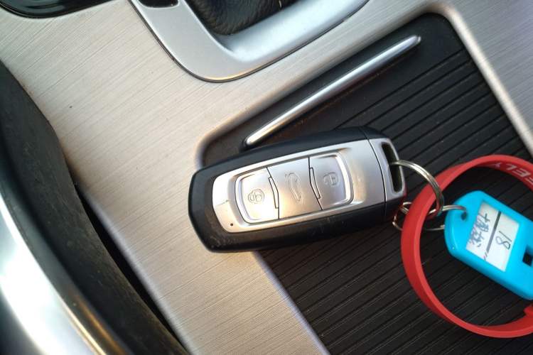 Used Geely Auto Emgrand X7 Sport 2016 1.8TD Automatic Smart Connectivity Version