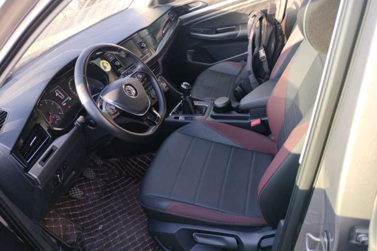 Used Volkswagen Bora 2020 1.5L Manual Comfort Version
