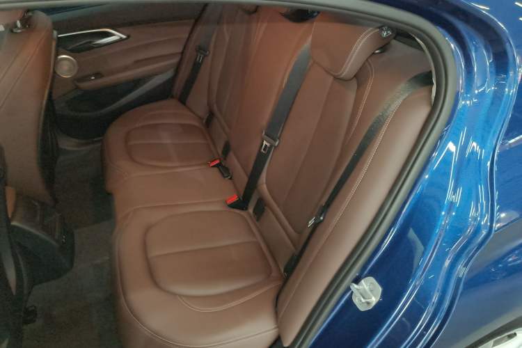 Used BMW 1 Series 2022 120i M Sport Night Edition
