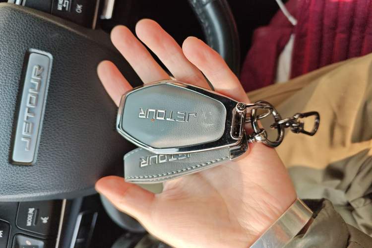 Used JETOUR X70 PLUS 2021 1.5T DCT ShanPRO 5-Seater
