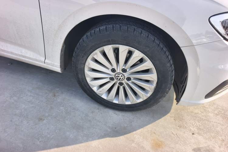 Used Volkswagen Lavida 2019 1.5L Automatic Comfort Edition China VI Standard
