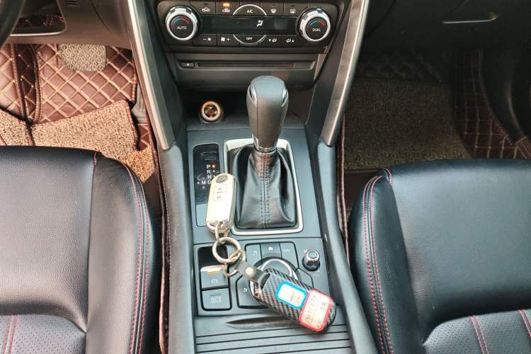 Used Mazda CX-4 2018 2.0L Automatic Two-Wheel Drive Blue Sky Exploration Version China V Standard