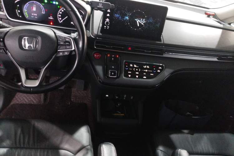 Used Honda Elysion 2022 2.0L eHEV Luxury Edition
