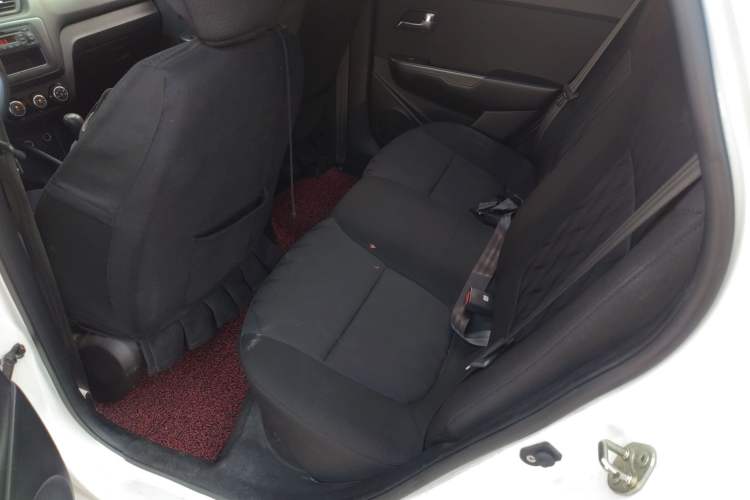 Used Kia K2 2015 Sedan 1.4L Automatic GLS
