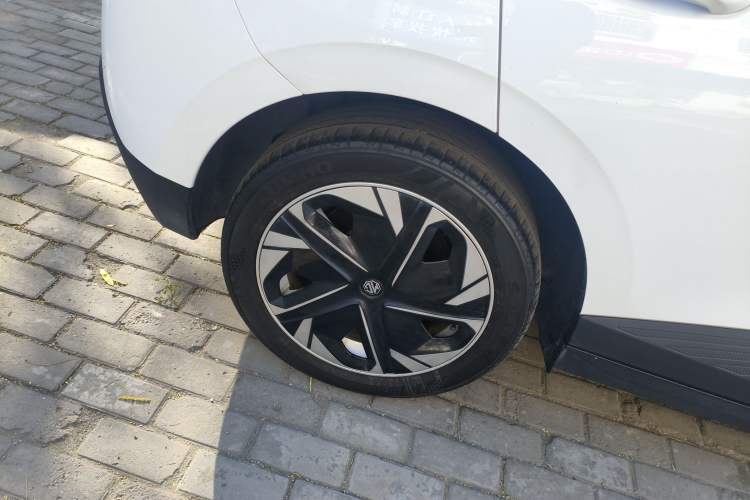 Used MG 4 EV 2023 415 km Range Sea-Faring Champion Edition
