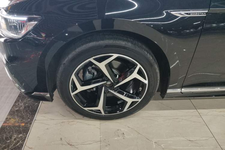 Used Volkswagen Magotan 2023 2 Million Units Commemorative Edition 330TSI DSG Luxury Version