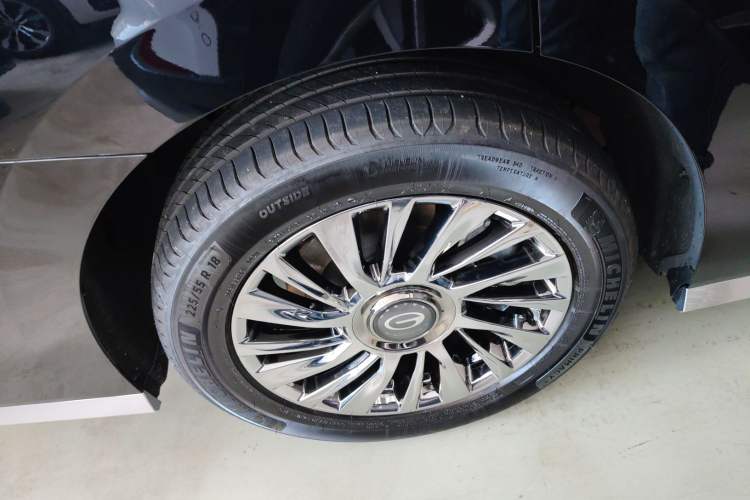 Used GAC Trumpchi M8 2025 Zongshi Series Super Hybrid Edition