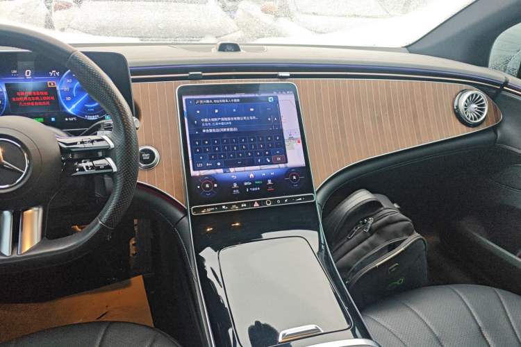 Used Mercedes-Benz EQE 2022 350 Pioneer Edition