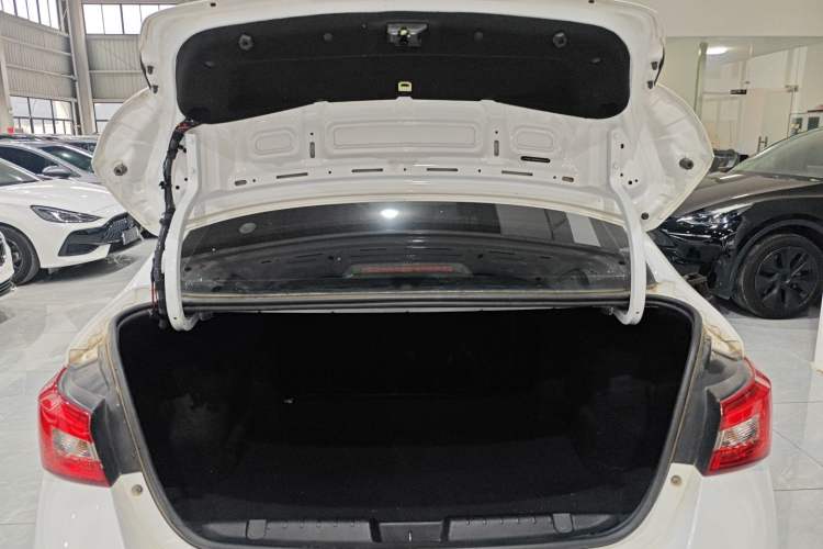 Used Chery Arrizo 5 2016 1.5L Manual Lingchao Edition
