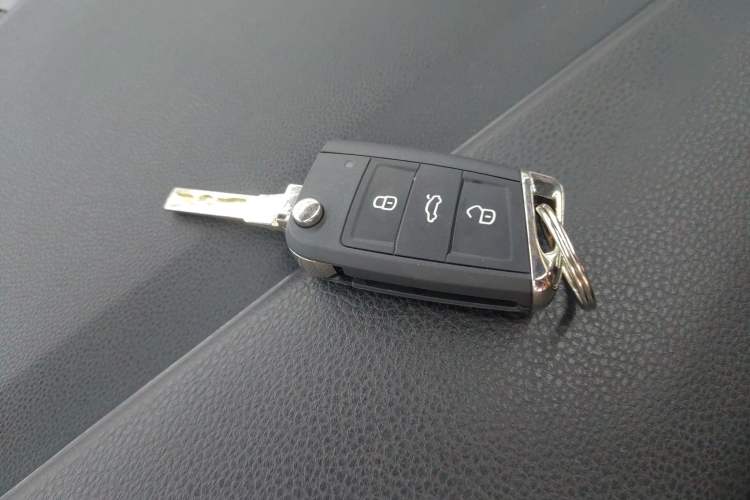 Used Volkswagen Golf 2017 230TSI Automatic Luxury Million-Vehicle Commemorative Edition
