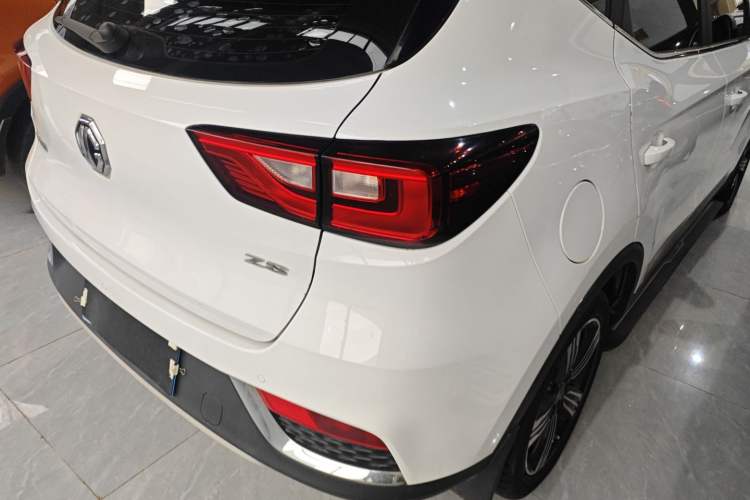 Used MG ZS 2018 1.5L Automatic Luxury Edition China V Standard