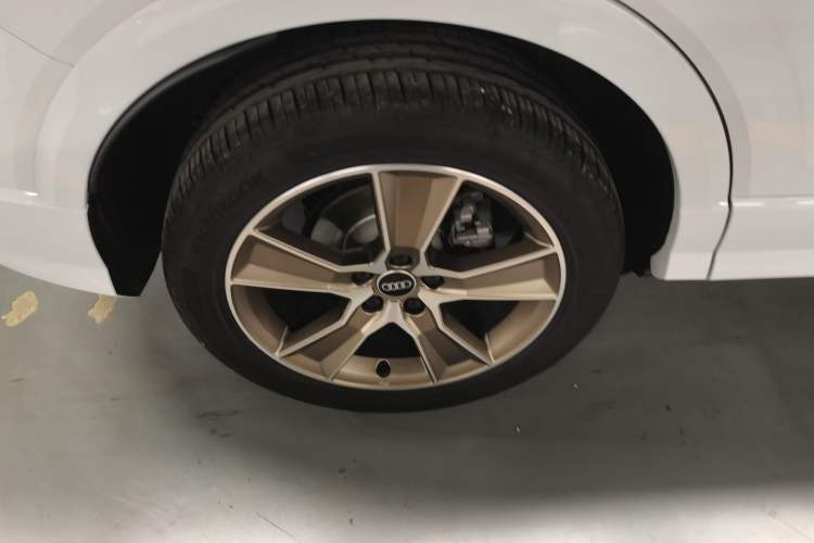 Used Audi Q2L 2024 35TFSI Fashionable and Dynamic Edition
