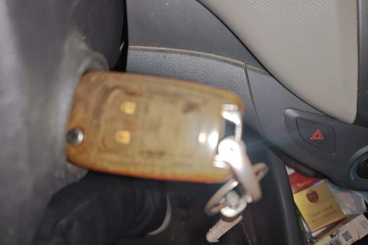 Used Chevrolet Sail 2015 Sail 3 1.3L AMT Ideal Edition
