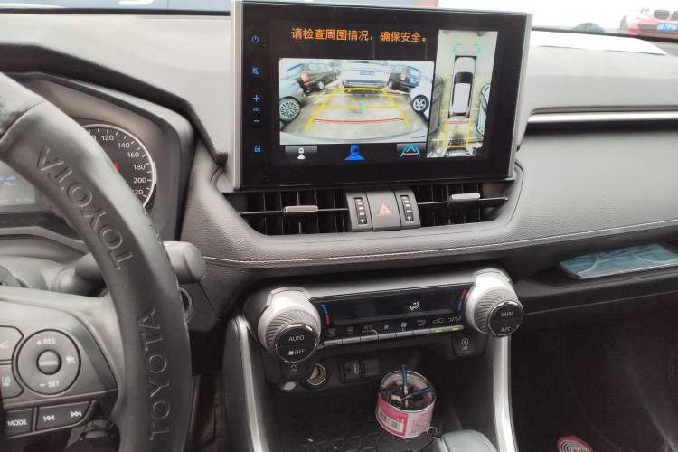 Used Toyota Wildlander 2022 2.0L CVT Two-Wheel Drive Luxury PLUS Edition
