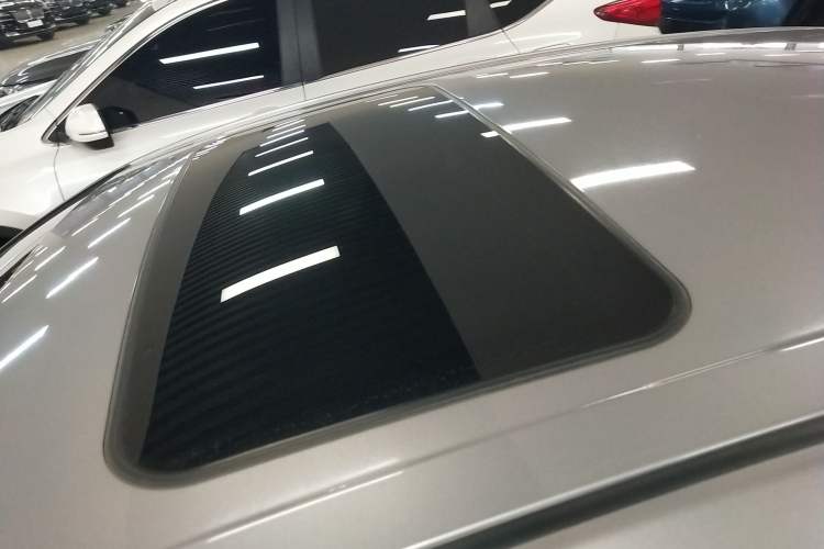 Used Toyota Avalon 2019 2.0L XLE Premium Edition China VI
