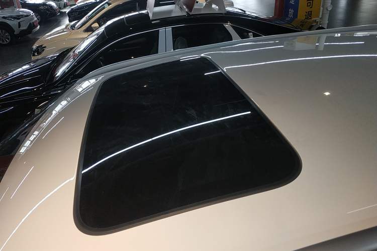 Used Geely Auto Emgrand X7 Sport 2026 Model 1.5TD Aspirational
