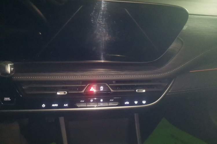 Used Buick LaCrosse 2023 28T Prestige Edition
