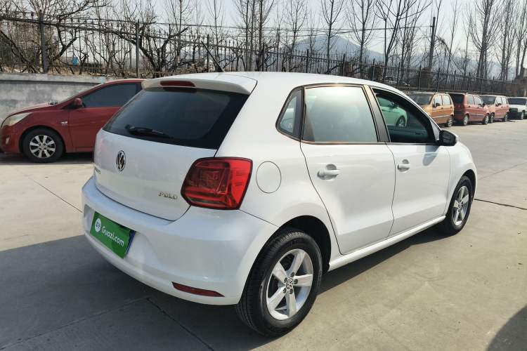Used Volkswagen Polo 2016 1.4L Manual Fashion Model
