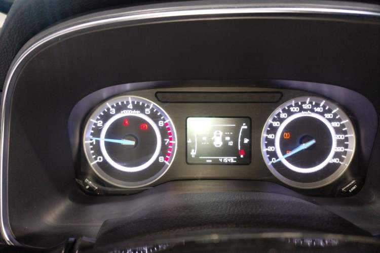 Used Sinotruk VGV U70 2020 1.5T Manual Luxury Edition 5 Seats
