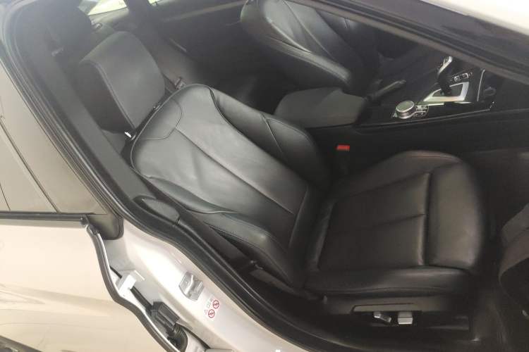 Used BMW 3 Series GT 2020 320i M Sport Night Edition
