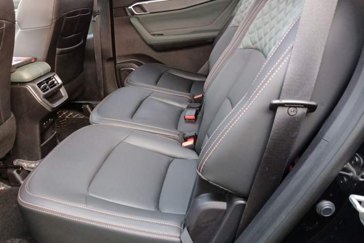 Used Geely Auto Haoyue L 2023 2.0T DCT Prestige Edition