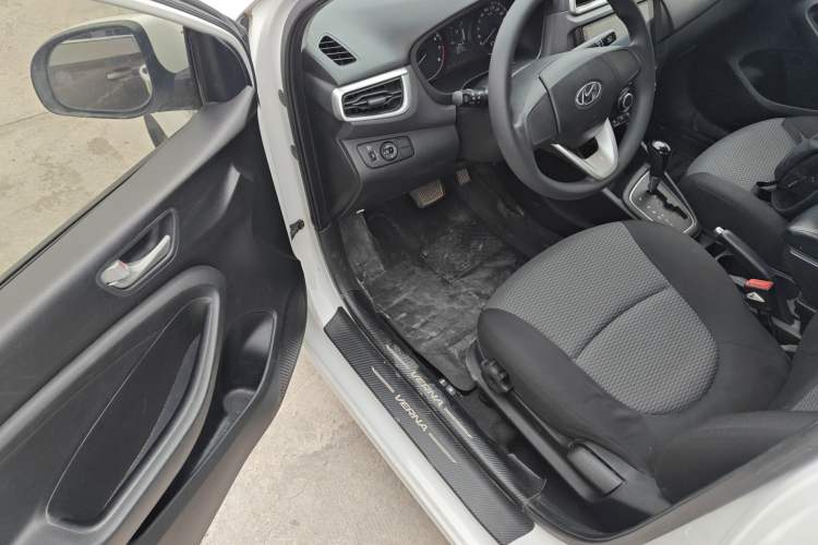 Used Hyundai Verna 2017 1.4L Automatic YueXiang Edition China V-standard