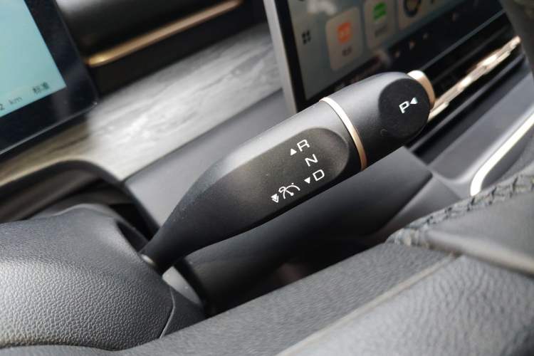 Used Wuling Xingguang S 2024 130 km Flagship Version
