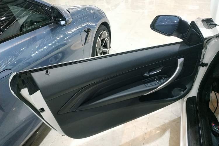 Used BMW 4 Series 2016 420i Fashion Model
