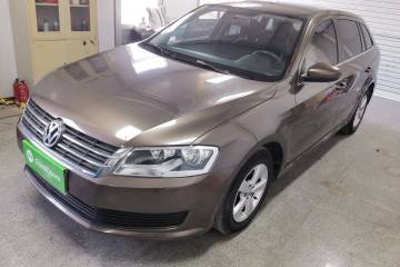 Used Volkswagen Gran Lavida 2013 1.6L Automatic Fashion Model