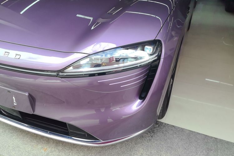 Used Hima Luxeed R7 2025 Range-Extended Version 251 km Max