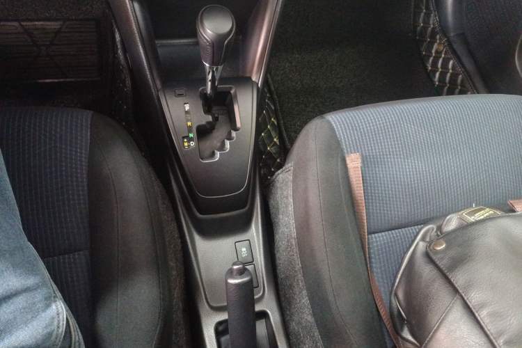 Used Toyota YARiS L 2017 1.5E CVT Dynamic Edition