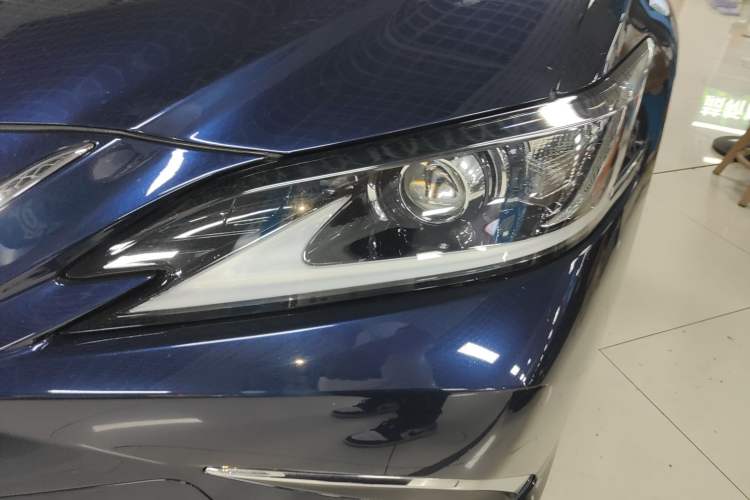 Used Lexus ES 2020 200 Excellence Edition