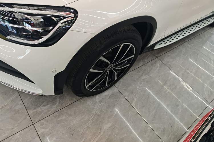 Used Mercedes-Benz GLC 2020 GLC 300 L 4MATIC Luxury Model