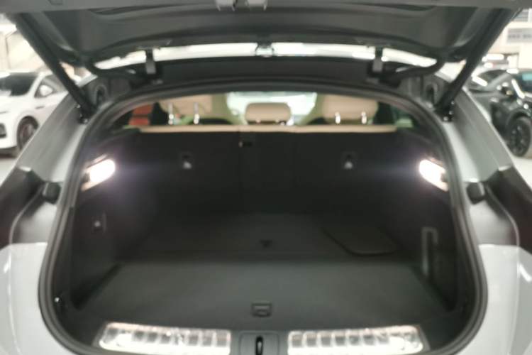 Used Nio ET5T 2025 75 kWh Touring
