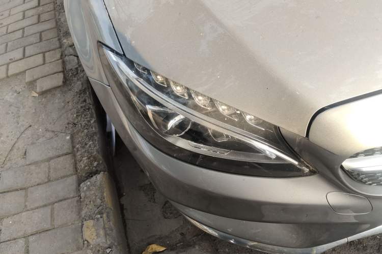 Used Mercedes-Benz C-Class 2016 C 200 L Sport Edition
