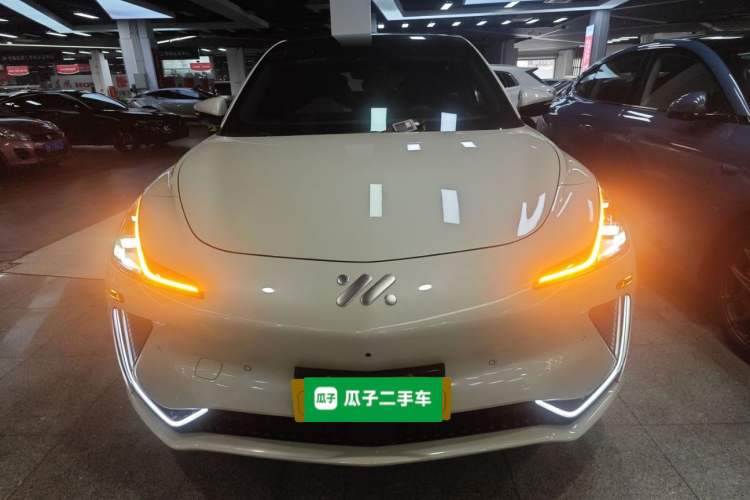 Used  LS7 2023 77 kWh Urban Fit Pro Rear-Wheel Drive Version
