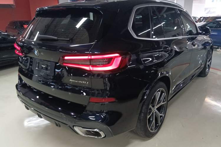 Used BMW X5 2022 Restyled xDrive 40Li M Sport Package
