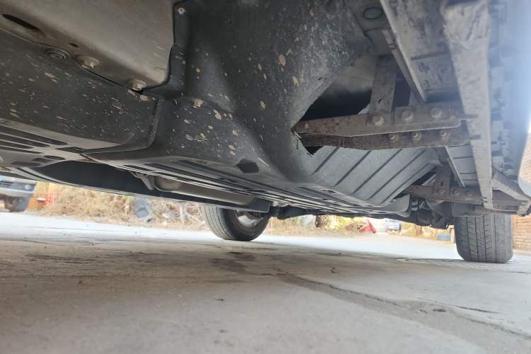 Used Honda CR-V 2013 2.4L Two-Wheel-Drive Luxury Edition
