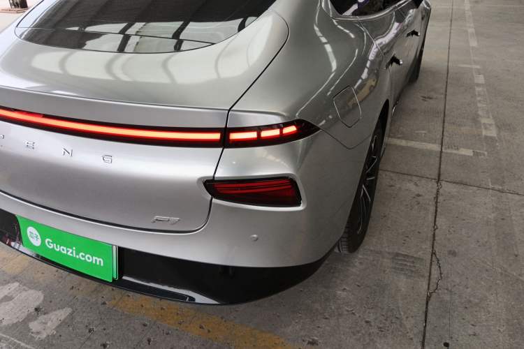 Used XPeng P7 2022 586G
