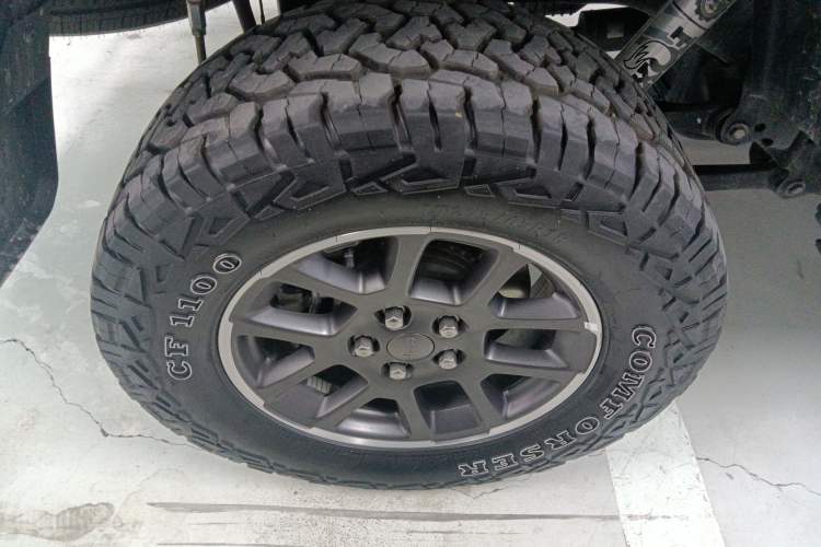 Used  Gladiator 2022 3.6L Pioneer Edition
