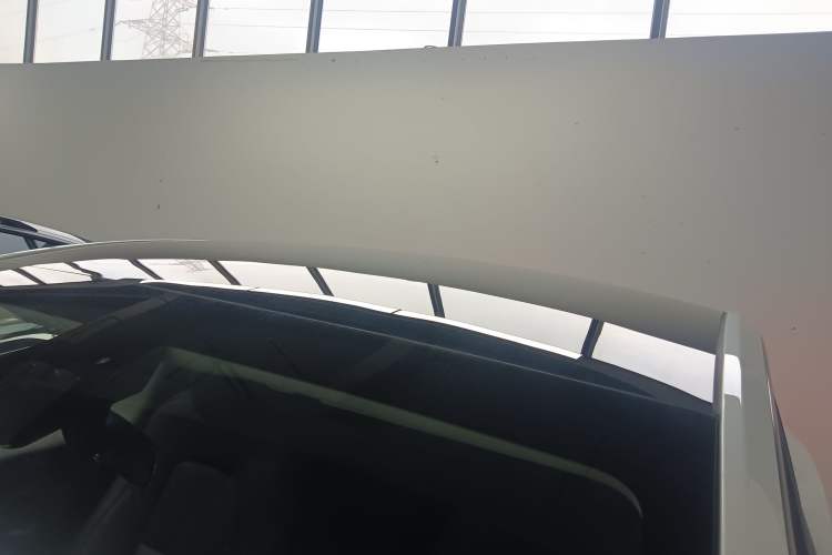 Used Tesla Model Y 2022 Long-Range All-Wheel-Drive Version
