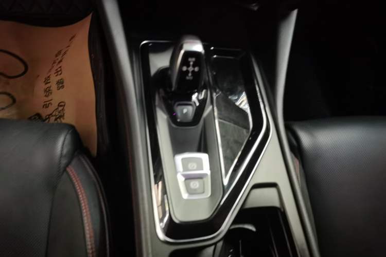 Used Lynk & Co 02 2018 1.5T DCT Two-Wheel Drive Pro Version China V Emission Standard