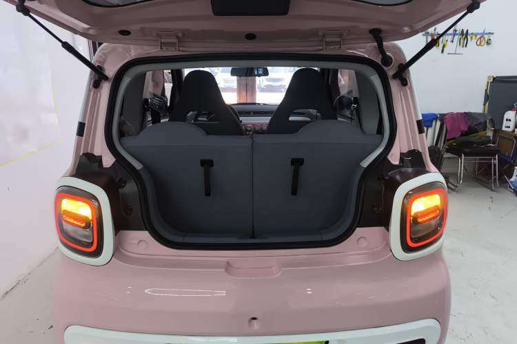 Used Bestune Pony 2024 170km Vitality Horse
