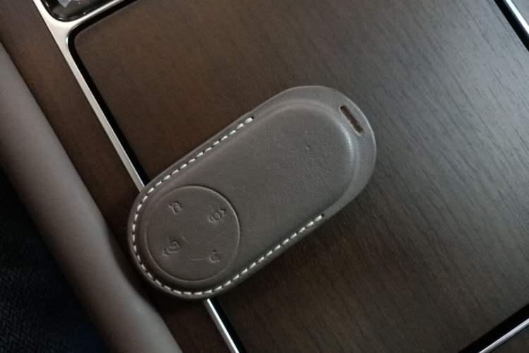 Used Hima AITO M9 2024 Range-Extended Ultra Version 52 kWh 5-Seater Model
