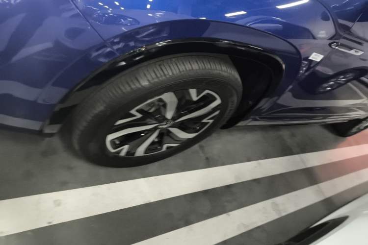 Used Volkswagen Tayron GTE Plug-in Hybrid 2023 280TSI Luxury Plus Advanced Edition
