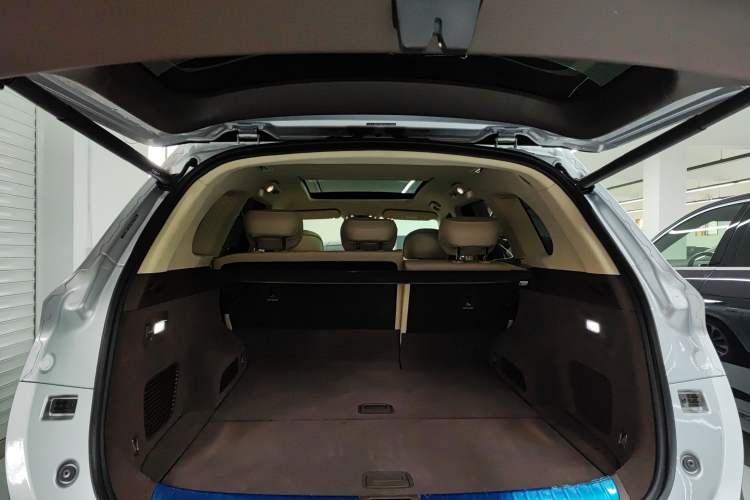 Used Hima AITO M7 2024 1.5T Intelligent Driving Rear-Drive Max Edition 5 Seats
