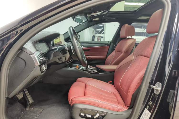 Used BMW 5 Series 2021 530Li Luxury Edition M Sport Package