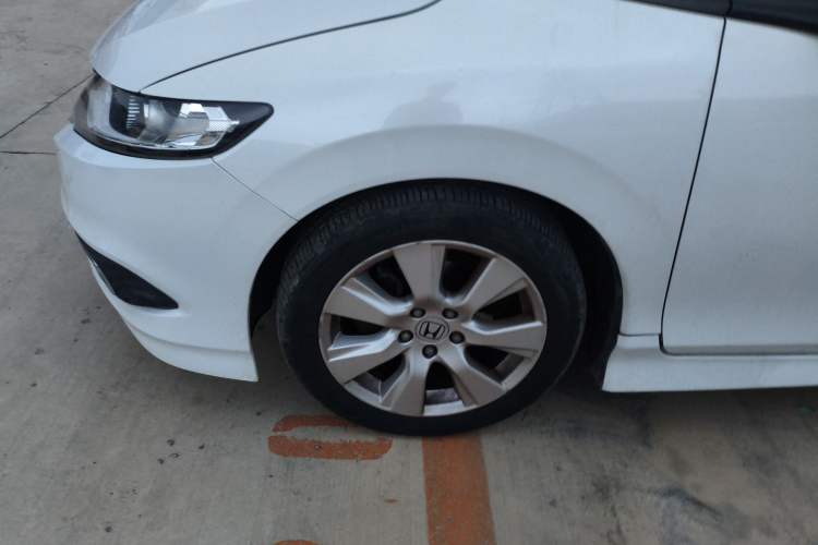 Used Honda Jade 2016 1.8L Automatic Comfort Elite Version 5 Seats
